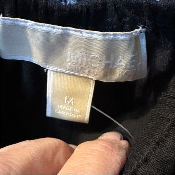 Michael Kors Elegant Black Women's Top - Picture 3 of 3